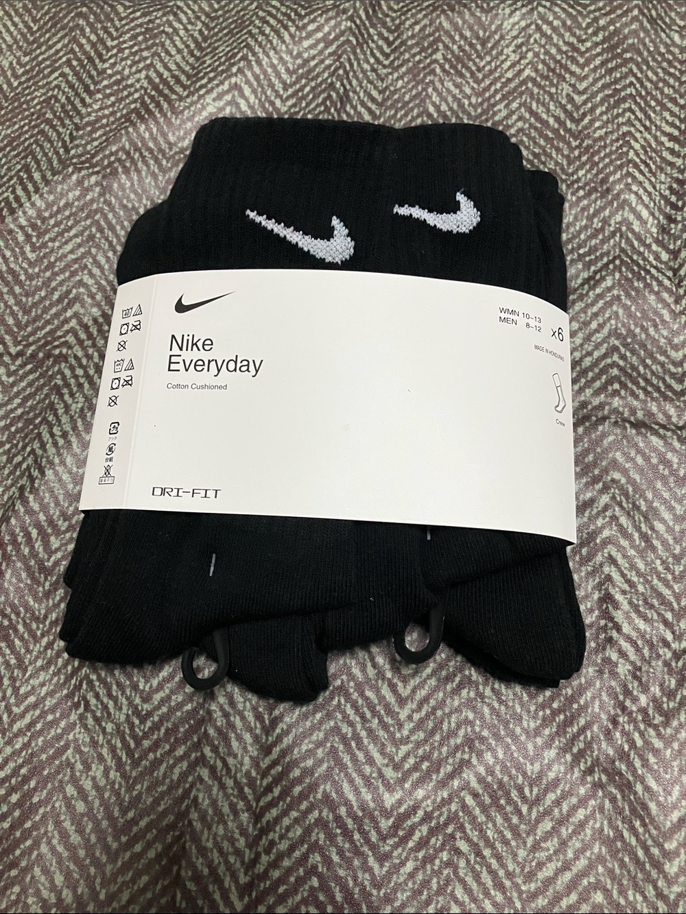 Nike Black Crew Athletic Socks with White Swoosh (6-Pack)